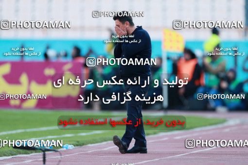 943613, Tehran, [*parameter:4*], Iran Pro League، Persian Gulf Cup، 2017-18 season، First Leg، Week 14، Persepolis 4 v ۰ Zob Ahan Esfahan on 2017/12/01 at Azadi Stadium