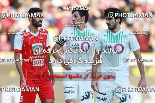 943801, Tehran, [*parameter:4*], Iran Pro League، Persian Gulf Cup، 2017-18 season، First Leg، Week 14، Persepolis 4 v ۰ Zob Ahan Esfahan on 2017/12/01 at Azadi Stadium