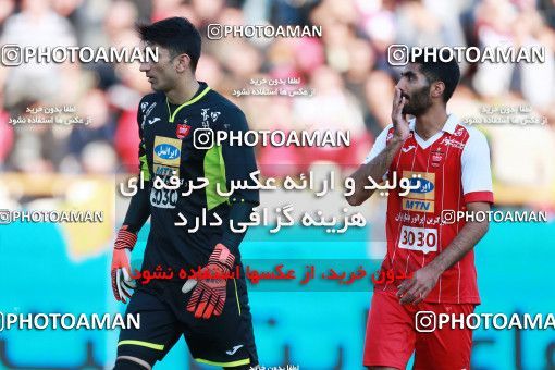 943712, Tehran, [*parameter:4*], Iran Pro League، Persian Gulf Cup، 2017-18 season، First Leg، Week 14، Persepolis 4 v ۰ Zob Ahan Esfahan on 2017/12/01 at Azadi Stadium