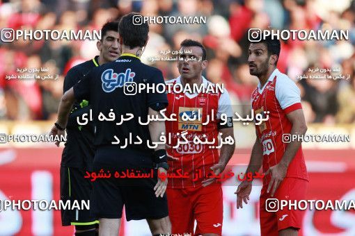 943899, Tehran, [*parameter:4*], Iran Pro League، Persian Gulf Cup، 2017-18 season، First Leg، Week 14، Persepolis 4 v ۰ Zob Ahan Esfahan on 2017/12/01 at Azadi Stadium