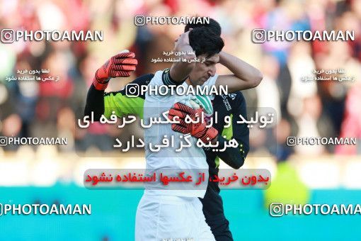 943693, Tehran, [*parameter:4*], Iran Pro League، Persian Gulf Cup، 2017-18 season، First Leg، Week 14، Persepolis 4 v ۰ Zob Ahan Esfahan on 2017/12/01 at Azadi Stadium