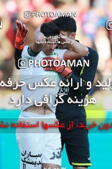 943475, Tehran, [*parameter:4*], Iran Pro League، Persian Gulf Cup، 2017-18 season، First Leg، Week 14، Persepolis 4 v ۰ Zob Ahan Esfahan on 2017/12/01 at Azadi Stadium