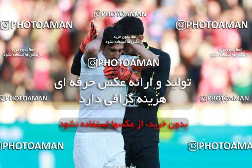 943502, Tehran, [*parameter:4*], Iran Pro League، Persian Gulf Cup، 2017-18 season، First Leg، Week 14، Persepolis 4 v ۰ Zob Ahan Esfahan on 2017/12/01 at Azadi Stadium