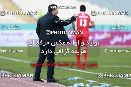 944211, Tehran, [*parameter:4*], Iran Pro League، Persian Gulf Cup، 2017-18 season، First Leg، Week 14، Persepolis 4 v ۰ Zob Ahan Esfahan on 2017/12/01 at Azadi Stadium