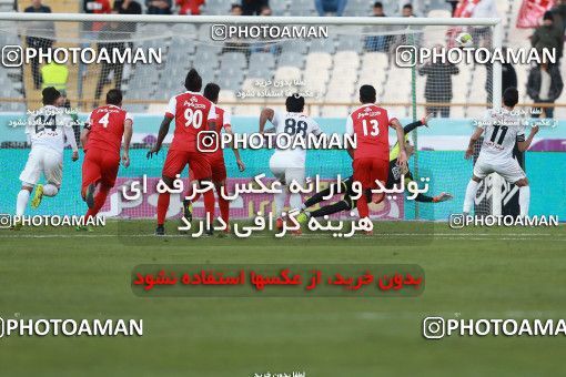 944064, Tehran, [*parameter:4*], Iran Pro League، Persian Gulf Cup، 2017-18 season، First Leg، Week 14، Persepolis 4 v ۰ Zob Ahan Esfahan on 2017/12/01 at Azadi Stadium