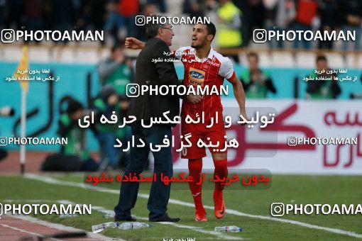 944213, Tehran, [*parameter:4*], لیگ برتر فوتبال ایران، Persian Gulf Cup، Week 14، First Leg، Persepolis 4 v 0 Zob Ahan Esfahan on 2017/12/01 at Azadi Stadium