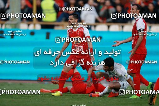 944057, Tehran, [*parameter:4*], Iran Pro League، Persian Gulf Cup، 2017-18 season، First Leg، Week 14، Persepolis 4 v ۰ Zob Ahan Esfahan on 2017/12/01 at Azadi Stadium