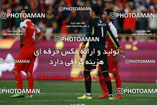 944030, Tehran, [*parameter:4*], Iran Pro League، Persian Gulf Cup، 2017-18 season، First Leg، Week 14، Persepolis 4 v ۰ Zob Ahan Esfahan on 2017/12/01 at Azadi Stadium