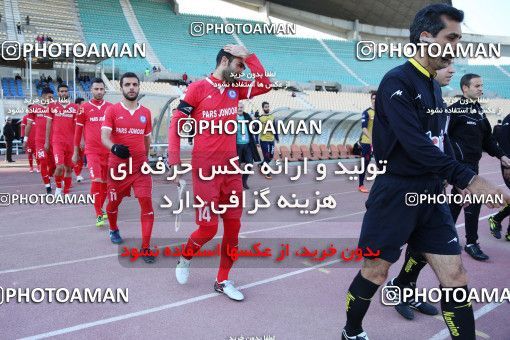 944601, Tehran, [*parameter:4*], Iran Pro League، Persian Gulf Cup، 2017-18 season، First Leg، Week 14، Naft Tehran ۰ v ۰ Pars Jonoubi Jam on 2017/12/01 at Takhti Stadium