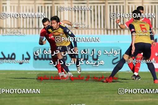 945147, Tehran, [*parameter:4*], Iran Pro League، Persian Gulf Cup، 2017-18 season، First Leg، Week 14، Naft Tehran ۰ v ۰ Pars Jonoubi Jam on 2017/12/01 at Takhti Stadium