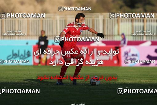 945000, Tehran, [*parameter:4*], Iran Pro League، Persian Gulf Cup، 2017-18 season، First Leg، Week 14، Naft Tehran ۰ v ۰ Pars Jonoubi Jam on 2017/12/01 at Takhti Stadium