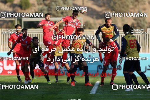 945010, Tehran, [*parameter:4*], Iran Pro League، Persian Gulf Cup، 2017-18 season، First Leg، Week 14، Naft Tehran ۰ v ۰ Pars Jonoubi Jam on 2017/12/01 at Takhti Stadium