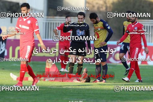 944949, Tehran, [*parameter:4*], Iran Pro League، Persian Gulf Cup، 2017-18 season، First Leg، Week 14، Naft Tehran ۰ v ۰ Pars Jonoubi Jam on 2017/12/01 at Takhti Stadium