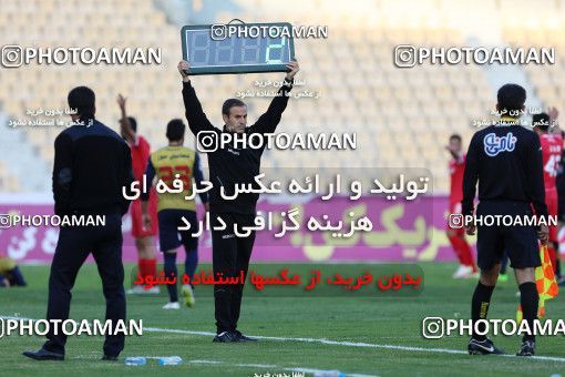 945165, Tehran, [*parameter:4*], Iran Pro League، Persian Gulf Cup، 2017-18 season، First Leg، Week 14، Naft Tehran ۰ v ۰ Pars Jonoubi Jam on 2017/12/01 at Takhti Stadium