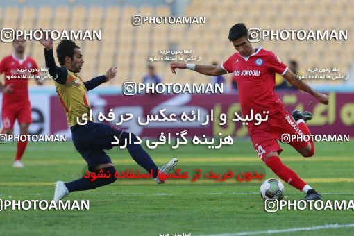 944598, Tehran, [*parameter:4*], Iran Pro League، Persian Gulf Cup، 2017-18 season، First Leg، Week 14، Naft Tehran ۰ v ۰ Pars Jonoubi Jam on 2017/12/01 at Takhti Stadium