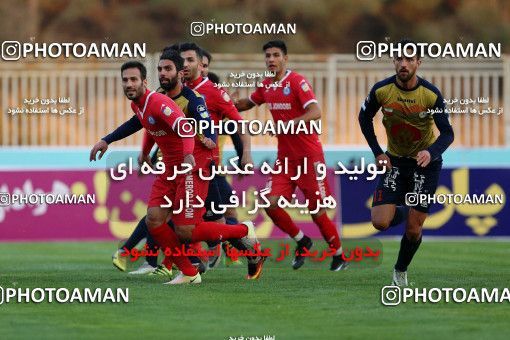 944831, Tehran, [*parameter:4*], Iran Pro League، Persian Gulf Cup، 2017-18 season، First Leg، Week 14، Naft Tehran ۰ v ۰ Pars Jonoubi Jam on 2017/12/01 at Takhti Stadium