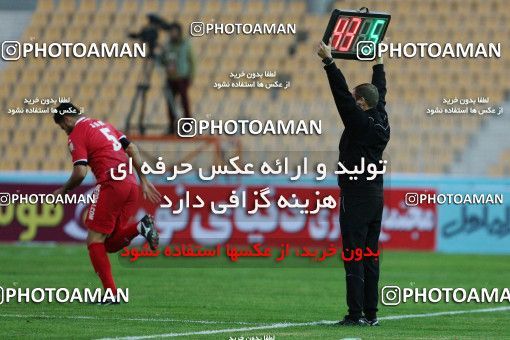 945272, Tehran, [*parameter:4*], Iran Pro League، Persian Gulf Cup، 2017-18 season، First Leg، Week 14، Naft Tehran ۰ v ۰ Pars Jonoubi Jam on 2017/12/01 at Takhti Stadium