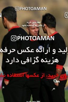 958561, Tehran, [*parameter:4*], Iran Pro League، Persian Gulf Cup، 2017-18 season، First Leg، Week 14، Naft Tehran ۰ v ۰ Pars Jonoubi Jam on 2017/12/01 at Takhti Stadium