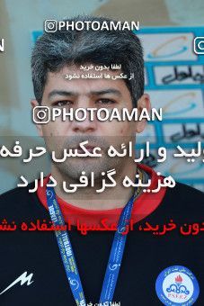 958879, Tehran, [*parameter:4*], لیگ برتر فوتبال ایران، Persian Gulf Cup، Week 14، First Leg، Naft Tehran 0 v 0 Pars Jonoubi Jam on 2017/12/01 at Takhti Stadium