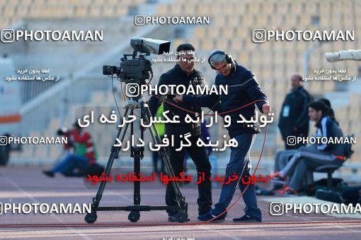 958701, Tehran, [*parameter:4*], لیگ برتر فوتبال ایران، Persian Gulf Cup، Week 14، First Leg، Naft Tehran 0 v 0 Pars Jonoubi Jam on 2017/12/01 at Takhti Stadium