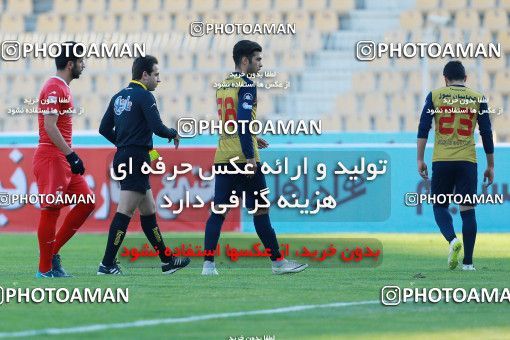 958603, Tehran, [*parameter:4*], Iran Pro League، Persian Gulf Cup، 2017-18 season، First Leg، Week 14، Naft Tehran ۰ v ۰ Pars Jonoubi Jam on 2017/12/01 at Takhti Stadium