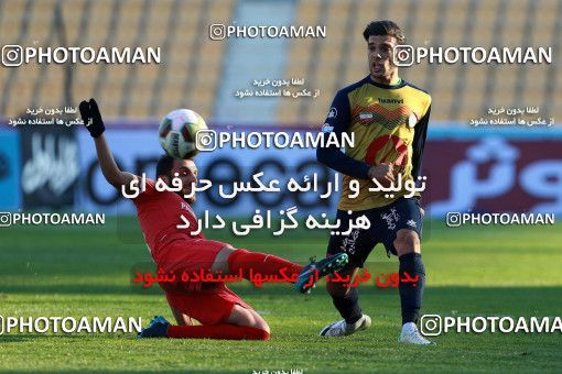 958968, Tehran, [*parameter:4*], Iran Pro League، Persian Gulf Cup، 2017-18 season، First Leg، Week 14، Naft Tehran ۰ v ۰ Pars Jonoubi Jam on 2017/12/01 at Takhti Stadium