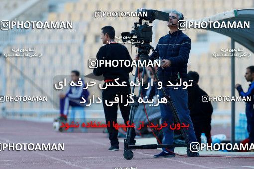 958742, Tehran, [*parameter:4*], لیگ برتر فوتبال ایران، Persian Gulf Cup، Week 14، First Leg، Naft Tehran 0 v 0 Pars Jonoubi Jam on 2017/12/01 at Takhti Stadium