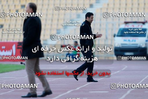 958739, Tehran, [*parameter:4*], لیگ برتر فوتبال ایران، Persian Gulf Cup، Week 14، First Leg، Naft Tehran 0 v 0 Pars Jonoubi Jam on 2017/12/01 at Takhti Stadium