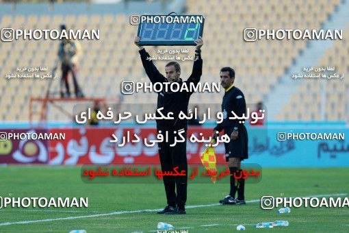 959165, Tehran, [*parameter:4*], Iran Pro League، Persian Gulf Cup، 2017-18 season، First Leg، Week 14، Naft Tehran ۰ v ۰ Pars Jonoubi Jam on 2017/12/01 at Takhti Stadium