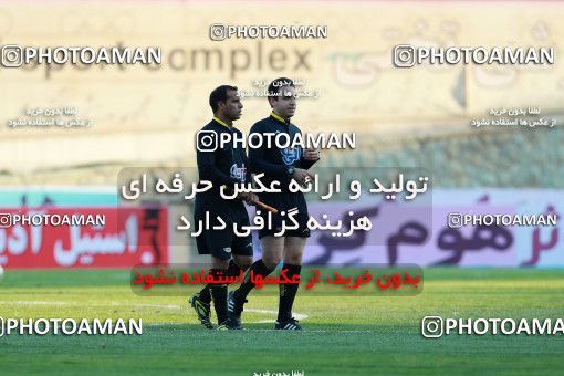 959267, Tehran, [*parameter:4*], لیگ برتر فوتبال ایران، Persian Gulf Cup، Week 14، First Leg، Naft Tehran 0 v 0 Pars Jonoubi Jam on 2017/12/01 at Takhti Stadium