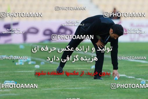 958634, Tehran, [*parameter:4*], لیگ برتر فوتبال ایران، Persian Gulf Cup، Week 14، First Leg، Naft Tehran 0 v 0 Pars Jonoubi Jam on 2017/12/01 at Takhti Stadium