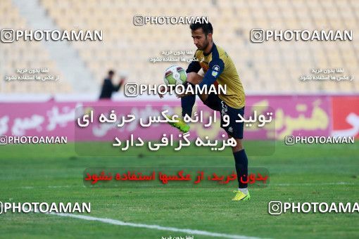 959042, Tehran, [*parameter:4*], Iran Pro League، Persian Gulf Cup، 2017-18 season، First Leg، Week 14، Naft Tehran ۰ v ۰ Pars Jonoubi Jam on 2017/12/01 at Takhti Stadium