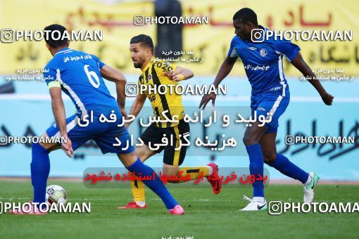 944343, Isfahan, [*parameter:4*], Iran Pro League، Persian Gulf Cup، 2017-18 season، First Leg، Week 14، Sepahan ۱ v ۱ Esteghlal Khouzestan on 2017/11/30 at Naghsh-e Jahan Stadium