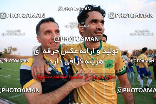 948121, Abadan, [*parameter:4*], Iran Pro League، Persian Gulf Cup، 2017-18 season، First Leg، Week 13، Sanat Naft Abadan 3 v 2 Sepahan on 2017/11/24 at Takhti Stadium Abadan