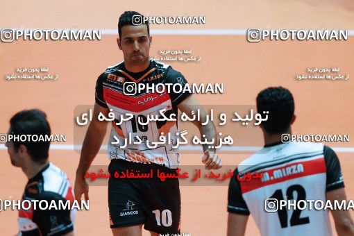 955584, Tehran, Iran, Iran Volleyball Super League، Shahid Hojaji Cup، 2017-18 season، First Leg، Week 5، Saipa ۱ v 3 Sarmayeh Bank on 2017/11/01 at Volleyball House of Tehran