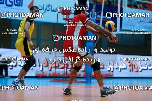 957146, Tehran, Iran, Iran Volleyball Super League، Shahid Hojaji Cup، 2017-18 season، First Leg، Week 8، Saipa 3 v ۱ Saravieh Sari on 2017/11/22 at Volleyball House of Tehran