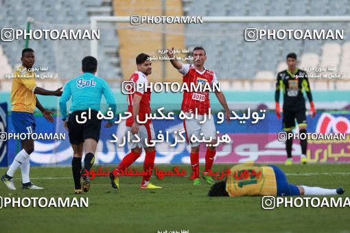 997717, Tehran, , جام حذفی فوتبال ایران, 1.4 round, Khorramshahr Cup, Persepolis 1 v 1 Sanat Naft Abadan on 2017/12/19 at Azadi Stadium