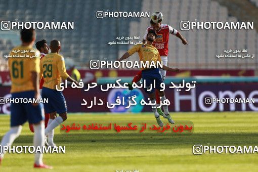 998148, Tehran, , جام حذفی فوتبال ایران, 1.4 round, Khorramshahr Cup, Persepolis 1 v 1 Sanat Naft Abadan on 2017/12/19 at Azadi Stadium