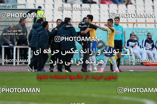 998065, Tehran, , Iranian Hazfi Cup, 1.4 round, Khorramshahr Cup, Persepolis ۱ v ۱ Sanat Naft Abadan on 2017/12/19 at Azadi Stadium