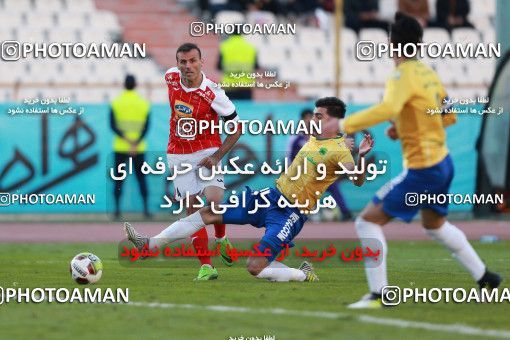 998129, Tehran, , جام حذفی فوتبال ایران, 1.4 round, Khorramshahr Cup, Persepolis 1 v 1 Sanat Naft Abadan on 2017/12/19 at Azadi Stadium