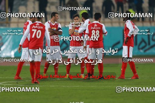 997909, Tehran, , جام حذفی فوتبال ایران, 1.4 round, Khorramshahr Cup, Persepolis 1 v 1 Sanat Naft Abadan on 2017/12/19 at Azadi Stadium