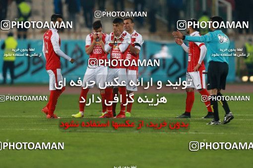 998329, Tehran, , جام حذفی فوتبال ایران, 1.4 round, Khorramshahr Cup, Persepolis 1 v 1 Sanat Naft Abadan on 2017/12/19 at Azadi Stadium