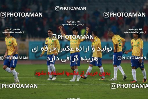 998022, Tehran, , جام حذفی فوتبال ایران, 1.4 round, Khorramshahr Cup, Persepolis 1 v 1 Sanat Naft Abadan on 2017/12/19 at Azadi Stadium