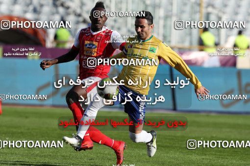 999133, Tehran, , جام حذفی فوتبال ایران, 1.4 round, Khorramshahr Cup, Persepolis 1 v 1 Sanat Naft Abadan on 2017/12/19 at Azadi Stadium