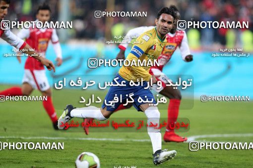 999024, Tehran, , جام حذفی فوتبال ایران, 1.4 round, Khorramshahr Cup, Persepolis 1 v 1 Sanat Naft Abadan on 2017/12/19 at Azadi Stadium