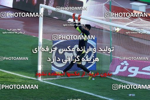 959453, Tehran, , جام حذفی فوتبال ایران, Quarter-final, Khorramshahr Cup, Persepolis 1 v 1 Sanat Naft Abadan on 2017/12/19 at Azadi Stadium