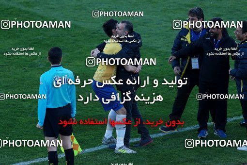 959987, Tehran, , جام حذفی فوتبال ایران, Quarter-final, Khorramshahr Cup, Persepolis 1 v 1 Sanat Naft Abadan on 2017/12/19 at Azadi Stadium