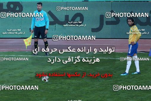 959940, Tehran, , جام حذفی فوتبال ایران, Quarter-final, Khorramshahr Cup, Persepolis 1 v 1 Sanat Naft Abadan on 2017/12/19 at Azadi Stadium