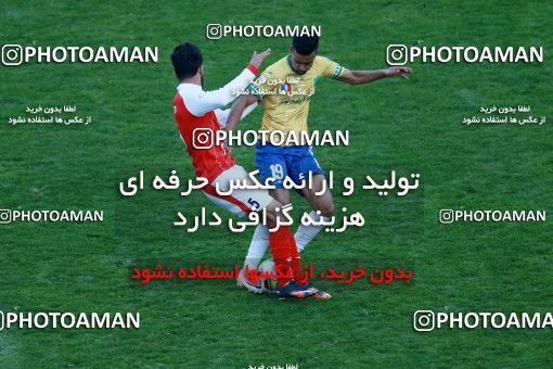 960105, Tehran, , جام حذفی فوتبال ایران, Quarter-final, Khorramshahr Cup, Persepolis 1 v 1 Sanat Naft Abadan on 2017/12/19 at Azadi Stadium