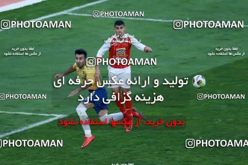 960025, Tehran, , جام حذفی فوتبال ایران, Quarter-final, Khorramshahr Cup, Persepolis 1 v 1 Sanat Naft Abadan on 2017/12/19 at Azadi Stadium